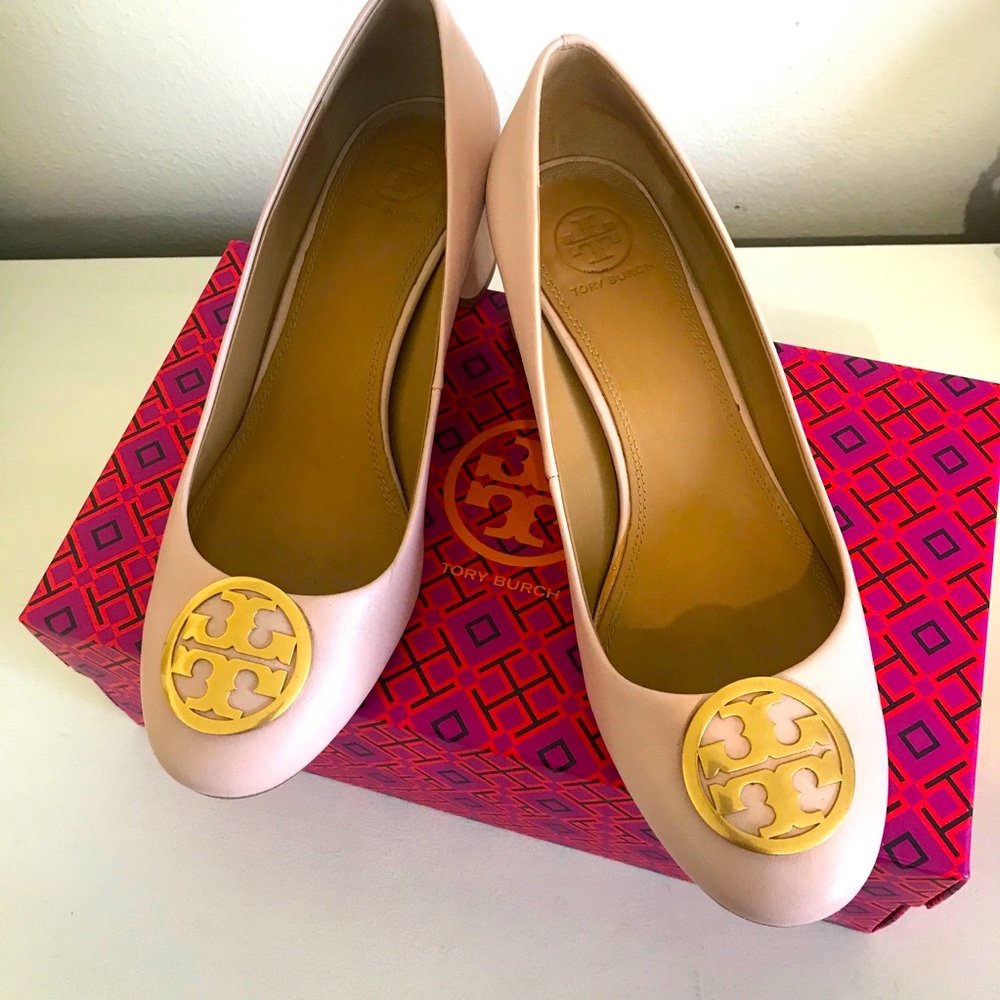 Tory Burch Pink Heels with Gold Logo